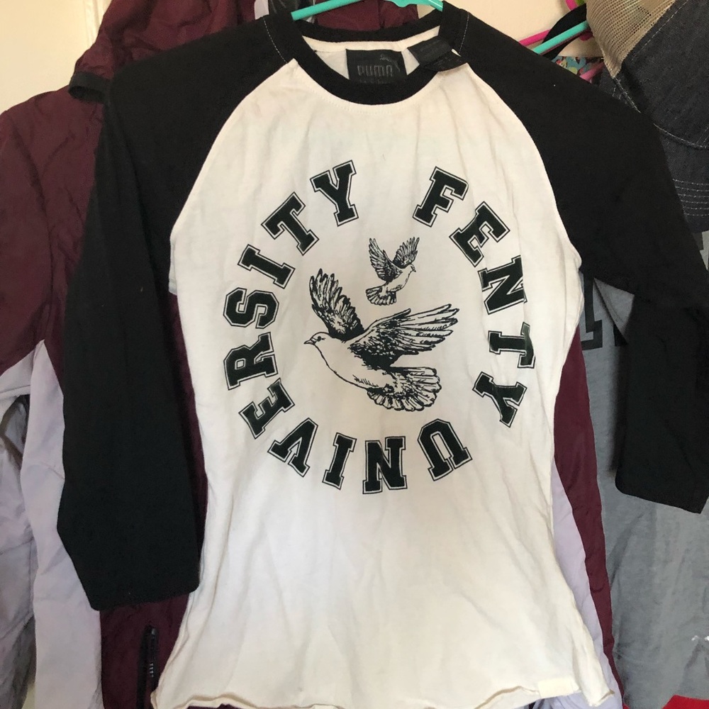 Fenty baseball tee!